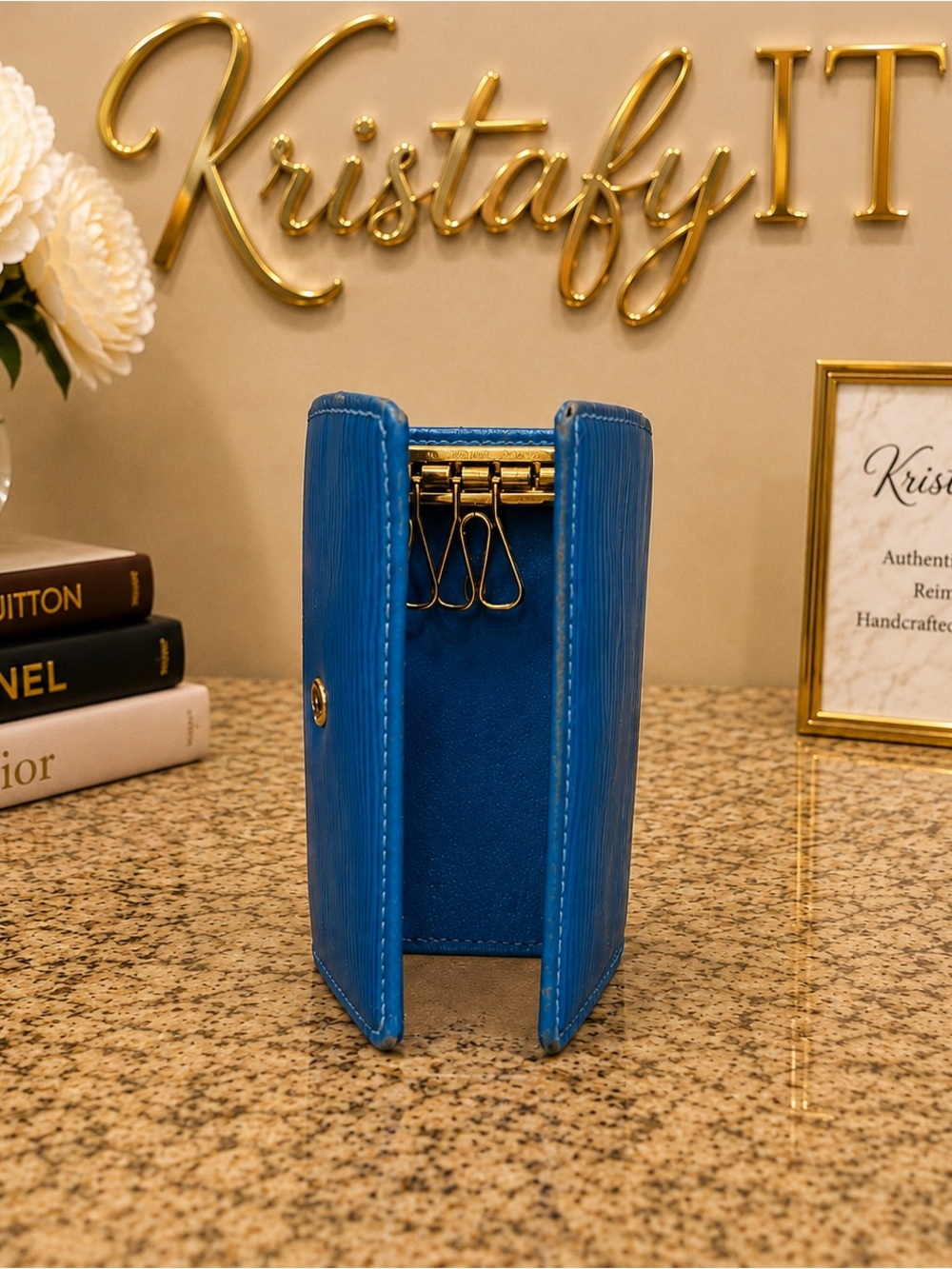 Louis Vuitton Blue Epi Leather 4 Key Holder Multiclés Vintage Authentic